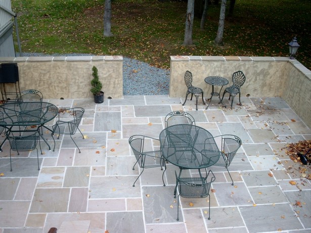 natural-stone-patio-designs-19_18 Дизайн на вътрешен двор от естествен камък