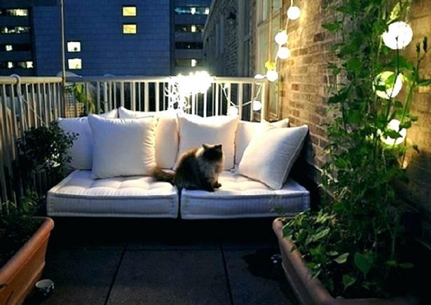 outdoor-furniture-for-small-balcony-69_7 Градински мебели за малък балкон