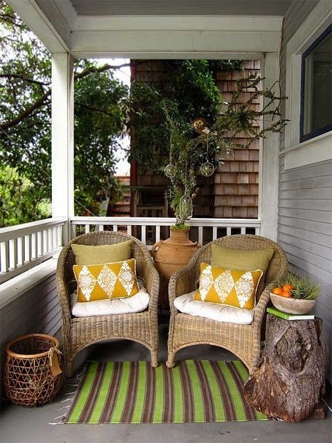 outdoor-furniture-for-small-front-porch-99_4 Градинска мебел за малка предна веранда
