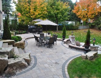 paver-patio-landscaping-28 Паве вътрешен двор озеленяване