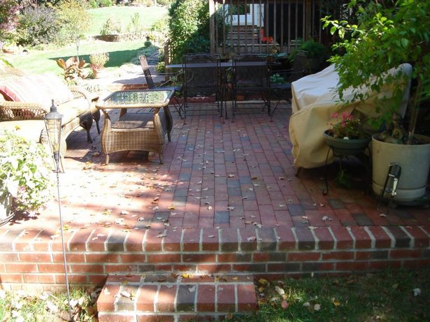 small-brick-patio-designs-72_16 Малки тухлени дизайни вътрешен двор