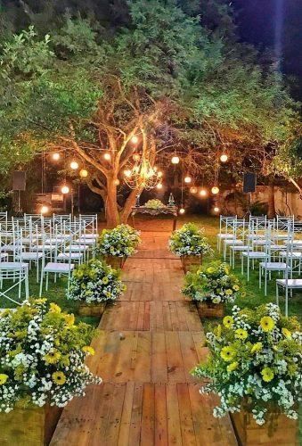 backyard-wedding-lighting-ideas-19_13 Идеи за сватбено осветление в задния двор