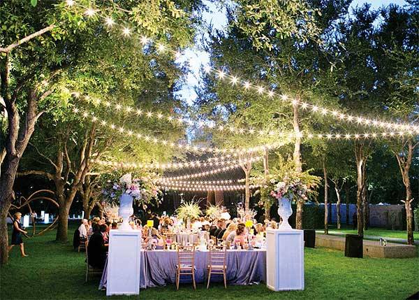 backyard-wedding-lighting-ideas-19_4 Идеи за сватбено осветление в задния двор