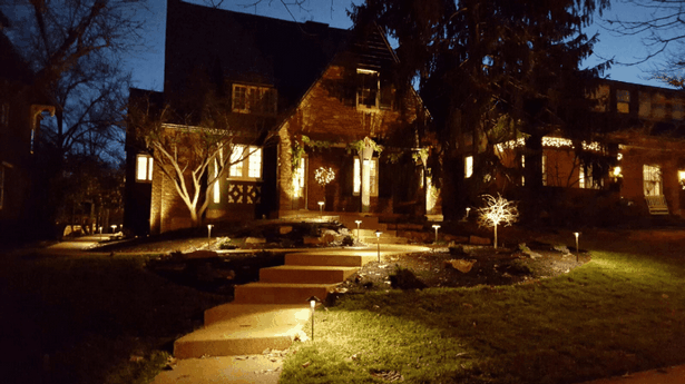 beautiful-backyard-lighting-99 Красив заден двор осветление