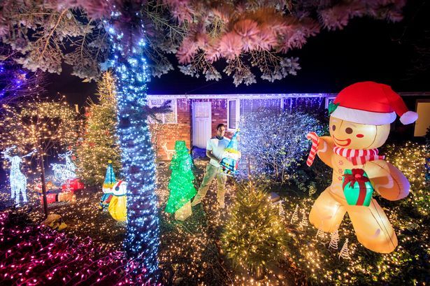 best-outdoor-xmas-decorated-homes-77_7 Най-добър открит Коледа декорирани домове