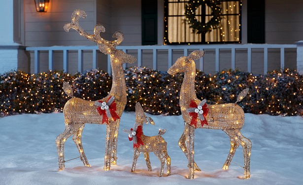 christmas-decorations-outside-house-ideas-87_11 Коледна украса извън дома идеи