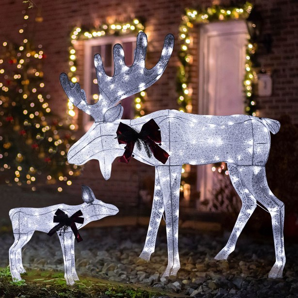 christmas-lights-and-decorations-for-outside-55_10 Коледни светлини и декорации за навън