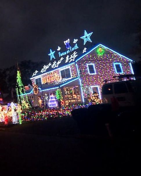 christmas-lights-decorated-homes-92_15 Коледни светлини декорирани домове