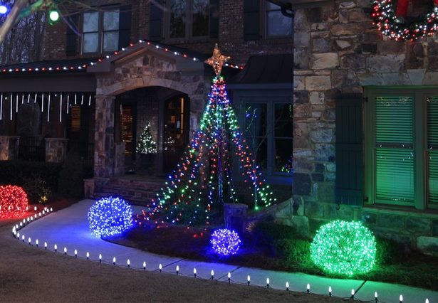 christmas-outdoor-decorations-with-lights-23_11 Коледна външна украса със светлини