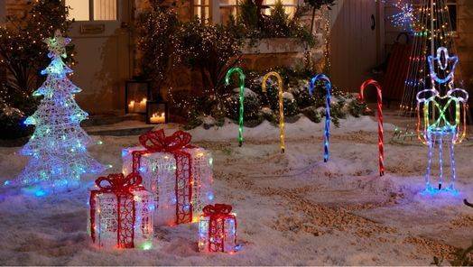 christmas-outdoor-decorations-with-lights-23_14 Коледна външна украса със светлини
