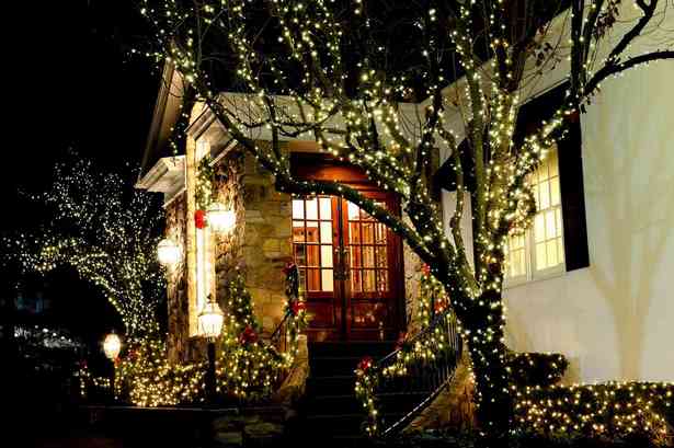 christmas-outdoor-lights-for-houses-81_7 Коледни външни светлини за къщи