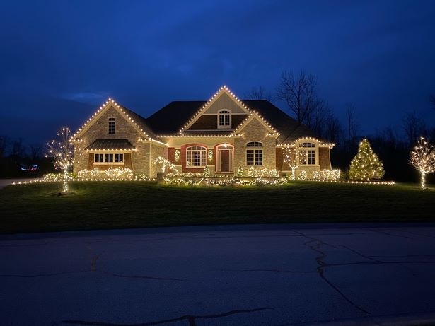decorative-lights-for-outside-house-58_13 Декоративни светлини за външна къща