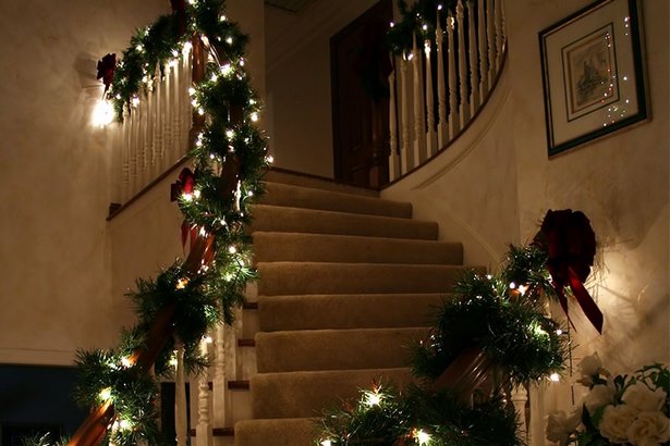 easy-christmas-light-decoration-ideas-82_16 Лесно Коледа светлина декорация идеи