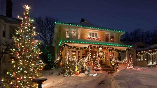 easy-christmas-lights-on-house-78_2 Лесни коледни светлини на къщата