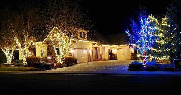 exterior-home-christmas-lights-22_14 Екстериор дома коледни светлини