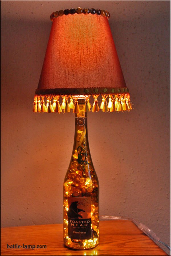 glass-bottle-lamp-ideas-05_17 Стъклена бутилка лампа идеи
