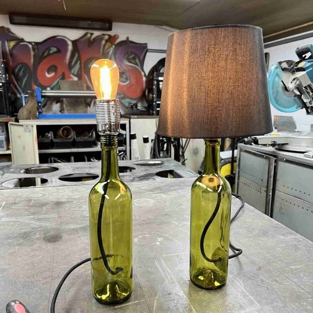 handmade-bottle-lamps-33_2 Ръчно изработени лампи за бутилки