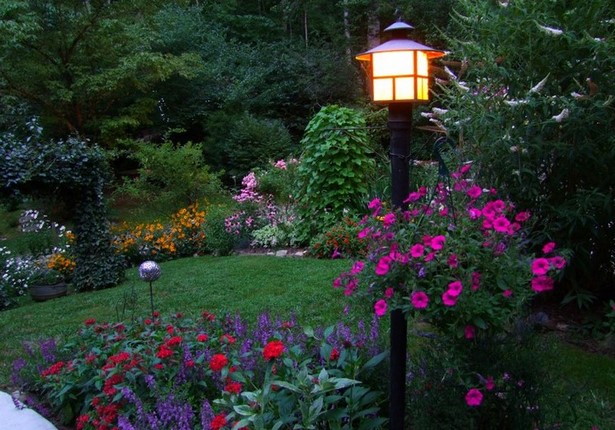 light-post-garden-ideas-33_10 Светлина пост градински идеи
