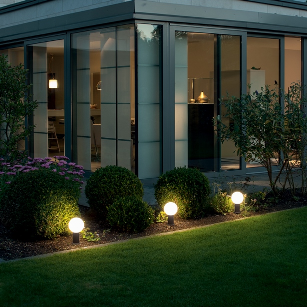 modern-garden-lights-45 Модерни градински светлини