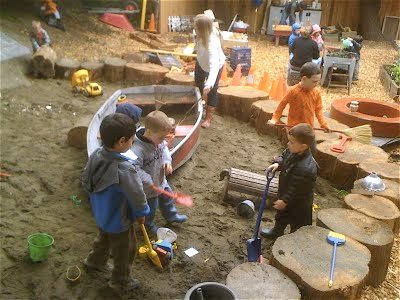 natural-backyard-playground-ideas-65_12 Идеи за естествена детска площадка в задния двор