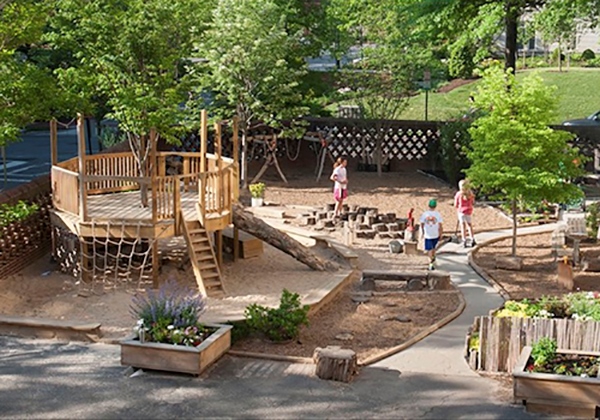 natural-playground-ideas-backyard-80_8 Идеи за естествена детска площадка заден двор
