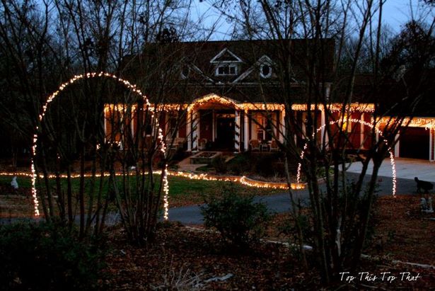 outdoor-christmas-light-ideas-for-the-house-45_12 Външни коледни идеи за къщата
