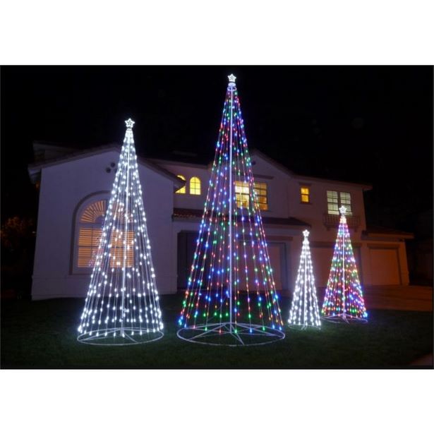 outdoor-christmas-trees-with-led-lights-56 Външни коледни елхи със светодиодни светлини
