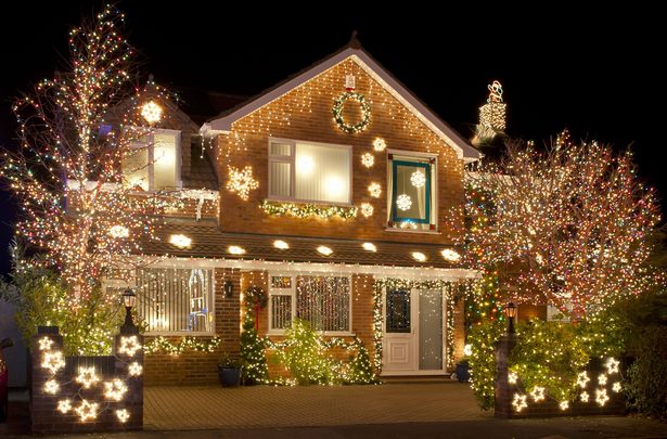 outdoor-holiday-lighting-decorations-21 Декорации за външно празнично осветление
