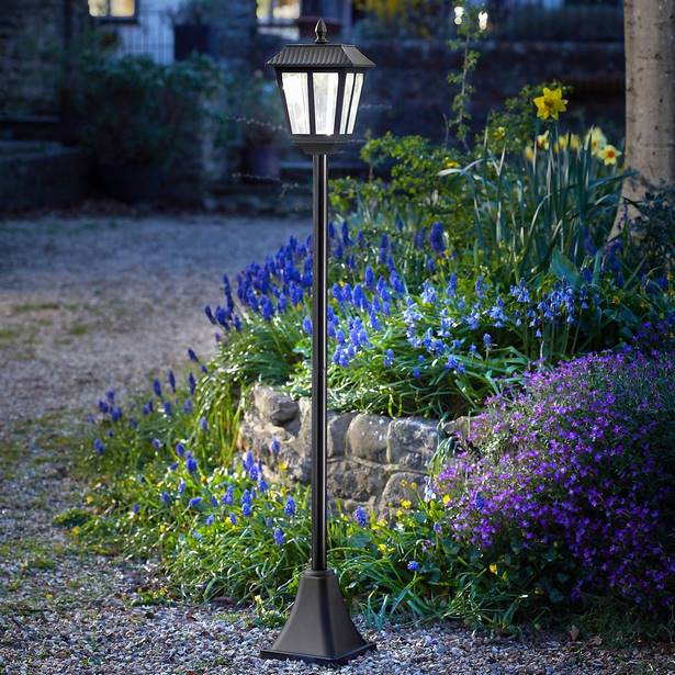 outdoor-lamp-post-landscaping-ideas-20_5 Открит лампа пост озеленяване идеи
