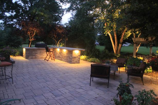 outdoor-patio-accent-lighting-90_19 Открит вътрешен двор акцент осветление