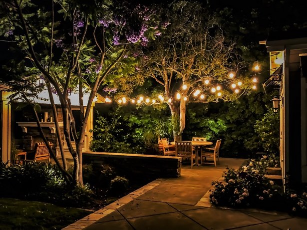 outdoor-patio-accent-lighting-90_7 Открит вътрешен двор акцент осветление