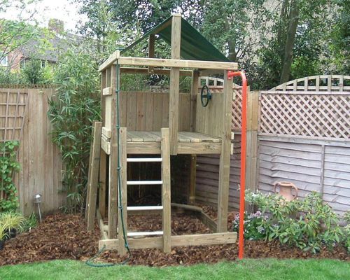 outdoor-play-equipment-for-small-gardens-00_4 Оборудване за игра На открито за малки градини