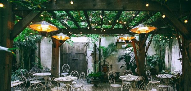 outdoor-restaurant-lighting-ideas-59_17 Идеи за външно ресторантско осветление