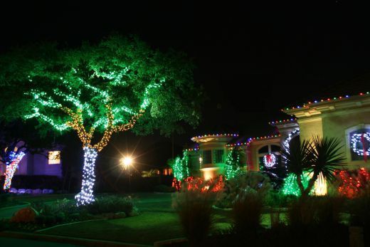outdoor-xmas-light-decoration-ideas-74_4 Открит Коледа светлина декорация идеи
