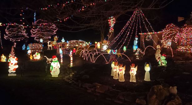 outside-christmas-display-lights-63_8 Извън Коледа дисплей светлини