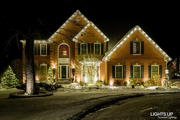 simple-elegant-christmas-lights-outside-73_8 Прости елегантни коледни светлини отвън