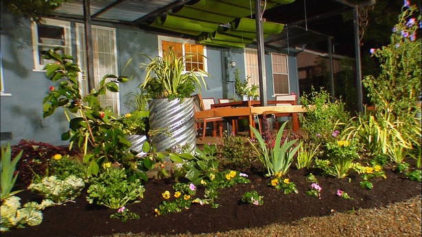 Направи Си Сам ландшафтен дизайн на задния двор
