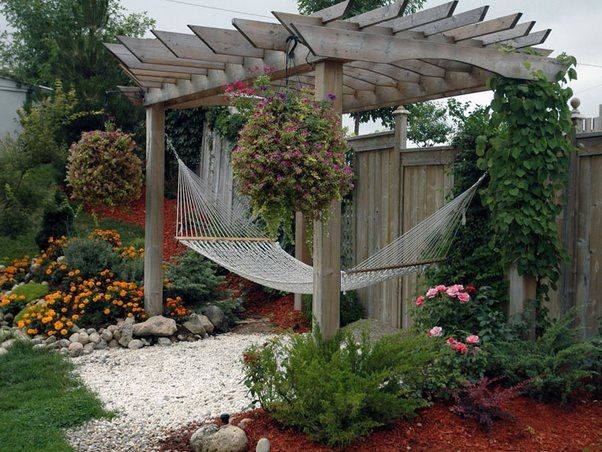 easy-inexpensive-landscaping-ideas-for-front-yard-27_8 Лесни евтини идеи за озеленяване на предния двор