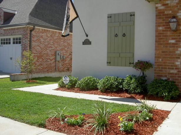 front-yard-landscaping-for-small-yards-36_15 Озеленяване на предния двор за малки дворове