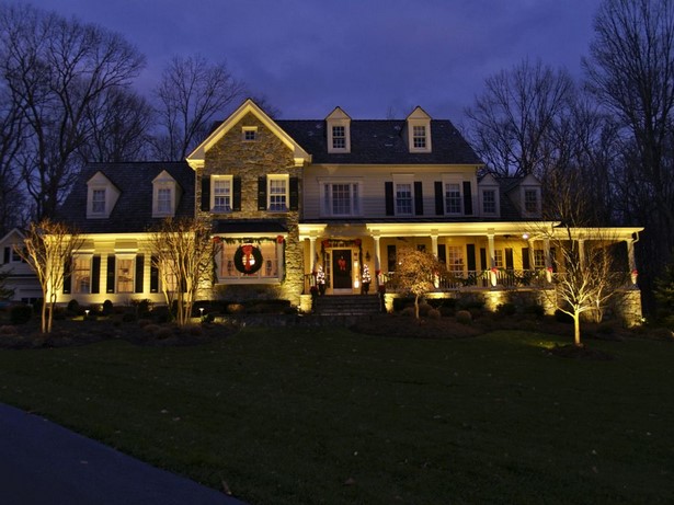 outdoor-lighting-front-of-house-90 Външно осветление пред къщата