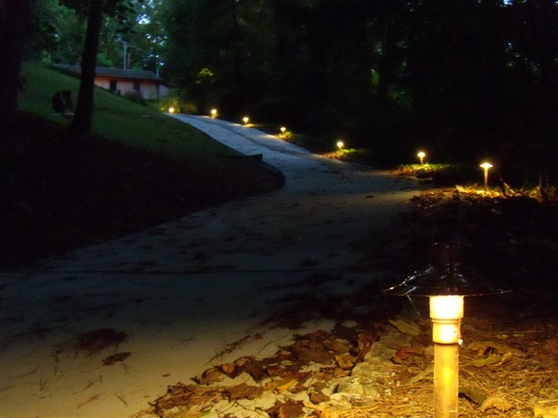 outdoor-lighting-ideas-for-driveways-34_17 Идеи за външно осветление за пътища