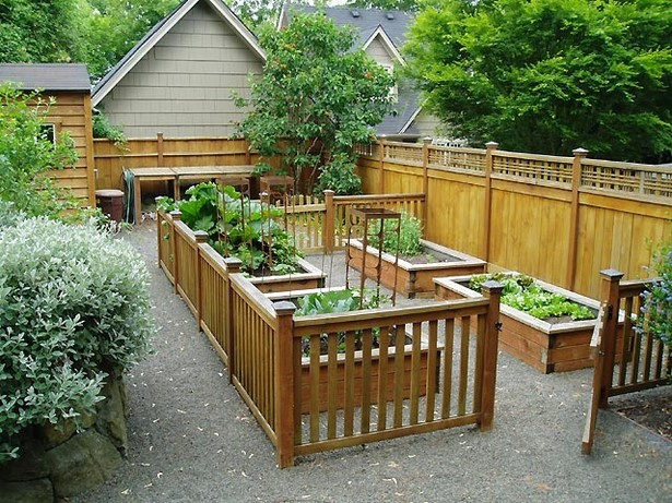 patio-veggie-garden-00_11 Вътрешен двор зеленчукова градина