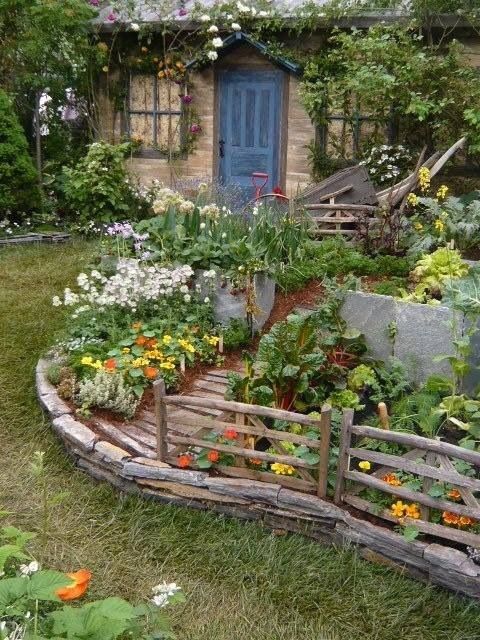 cute-little-garden-ideas-65_10 Сладки идеи за малка градина