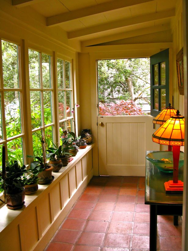 enclosed-front-porch-decorating-10_4 Затворена предна веранда декориране