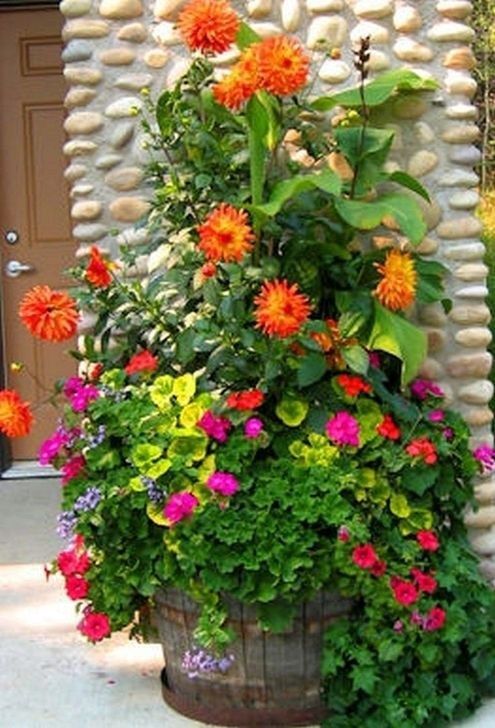 garden-flower-containers-46_4 Контейнери за градински цветя