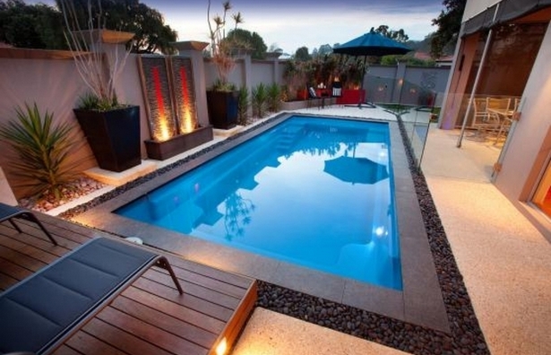 Модерен правоъгълен дизайн на басейна
