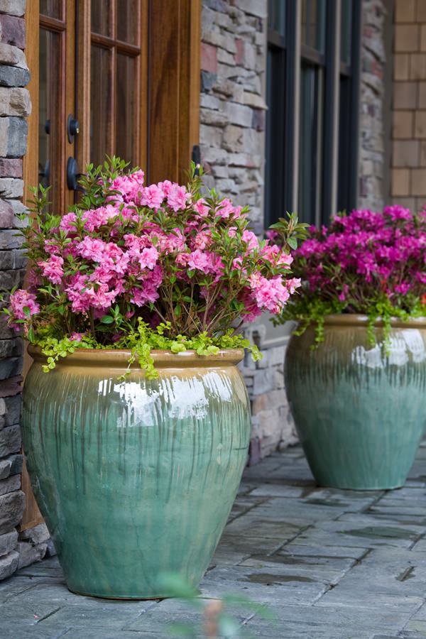 outdoor-planters-with-flowers-35_5 Външни саксии с цветя