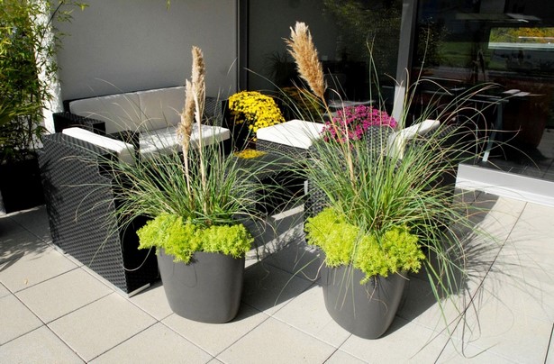 outdoor-potted-plant-design-ideas-27_16 Открит саксийни идеи за дизайн на растенията