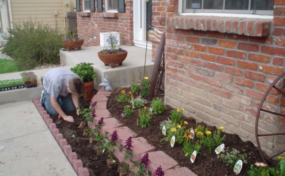 pictures-of-front-yard-flower-beds-55_5 Снимки на цветни лехи на предния двор