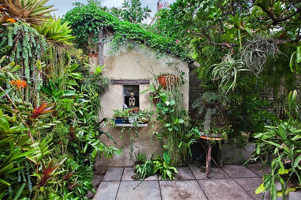 quirky-small-garden-ideas-25_20 Странни идеи за малка градина